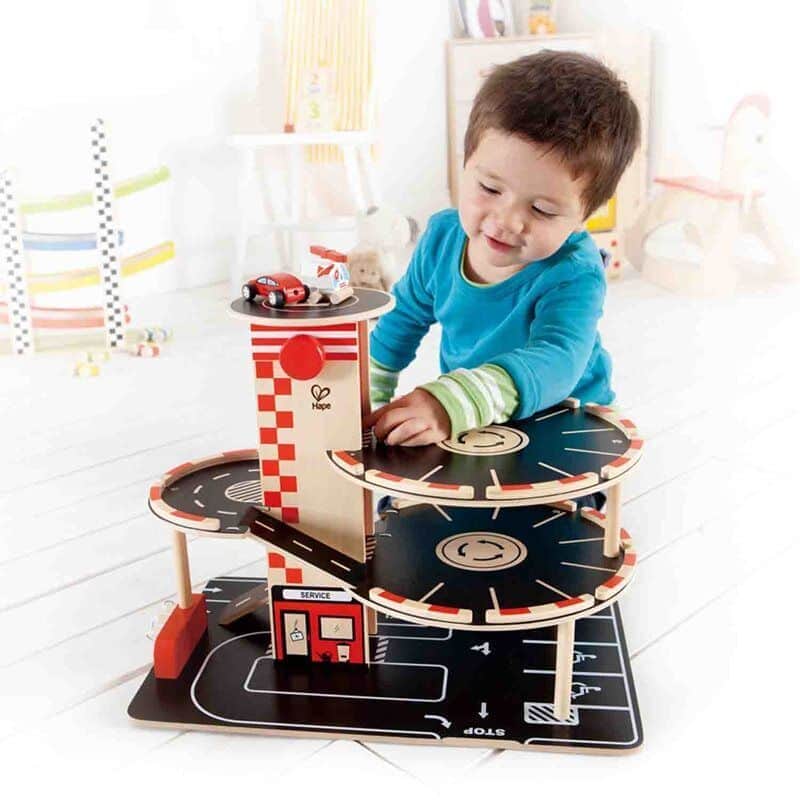 סט משחק חניון מכוניות מעץ | HAPE