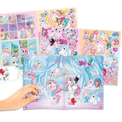 חוברת יצירה NAYA'S WORLD | טופ מודל