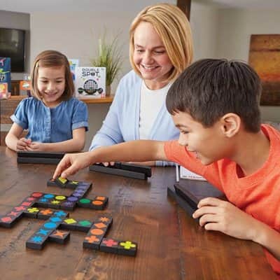 קווירקל | משחק חשיבה מבריק של צבעים וצורות