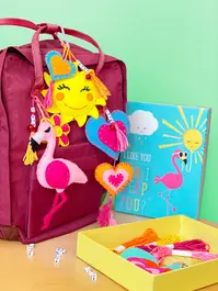 ערכה להכנת קישוטים לתיק