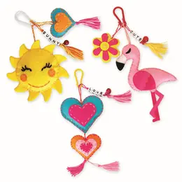 ערכה להכנת קישוטים לתיק