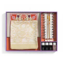 סדנת אמן 11- ציור על משי Djeco