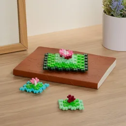 פלוס פלוס | ערכת הרכבה בהשראת מונה