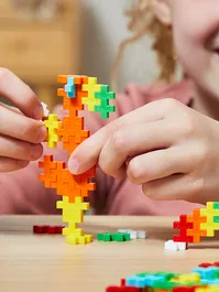 פלוס פלוס | צבעי קשת