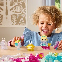 לגו קלאסיק - קופסה שקופה קסומה 11040