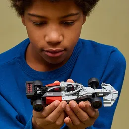 לגו ספיד - מכונית מירוץ Audi Revolut F1® Team R26 (77259)