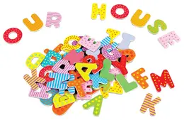 אותיות מגנטיות באנגלית מעץ